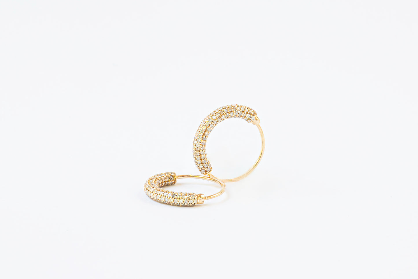 Arracadas con diamantes oro amarillo 14k