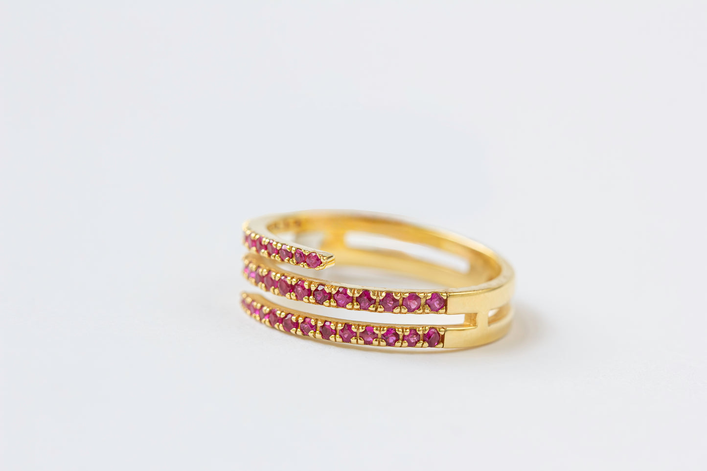 Anillo rubies triple