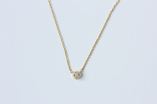 Collar brillante